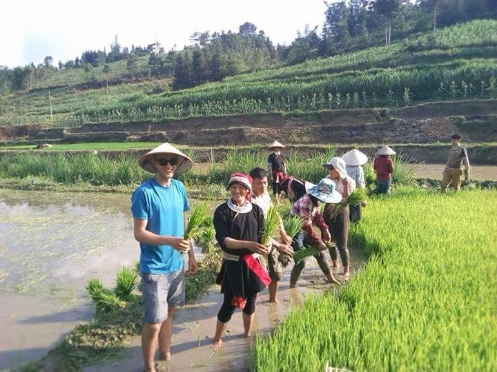 Hong Thu Homestay & Bungalow Quan Ba Bagian luar foto